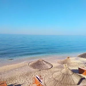Pano , Qeparo Albanië